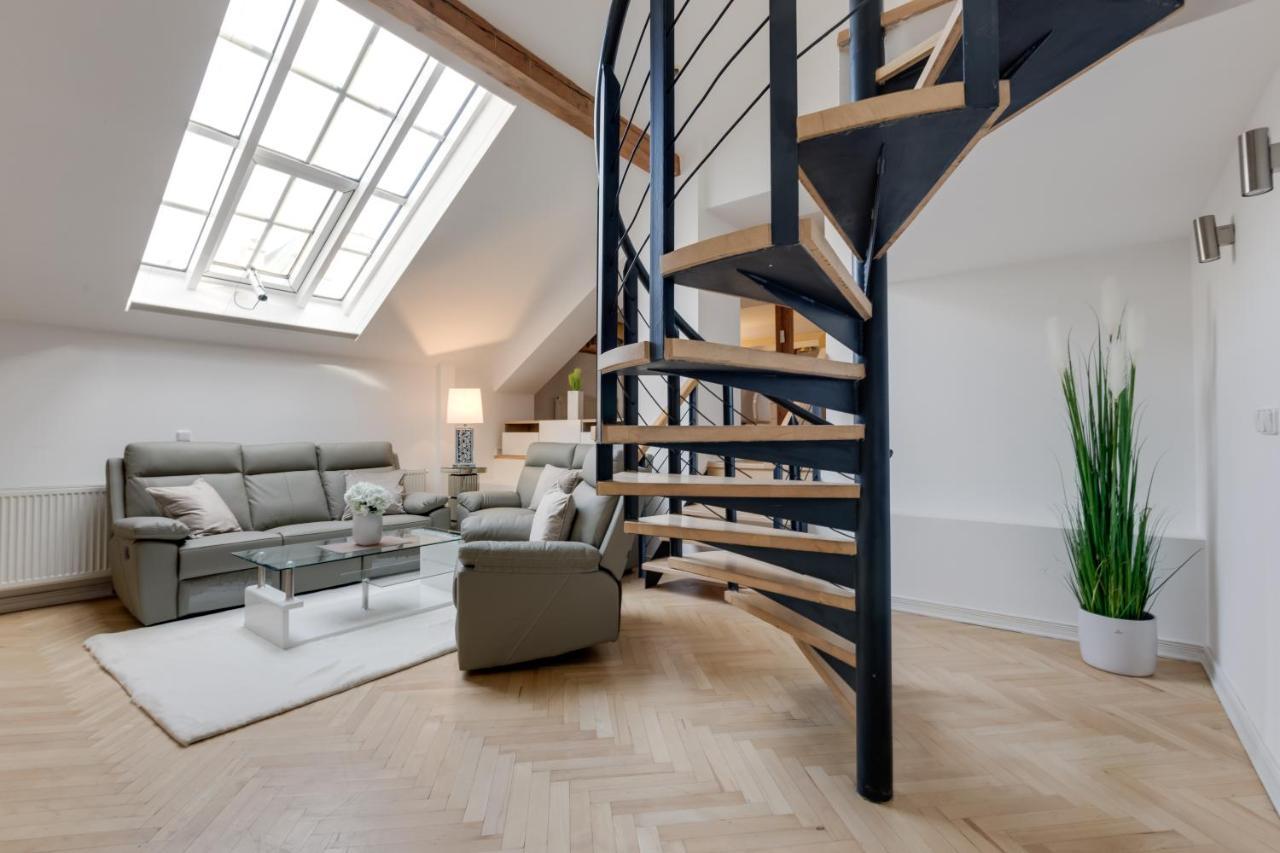Wenceslass Square Royal Residence Apartments ปราก ภายนอก รูปภาพ