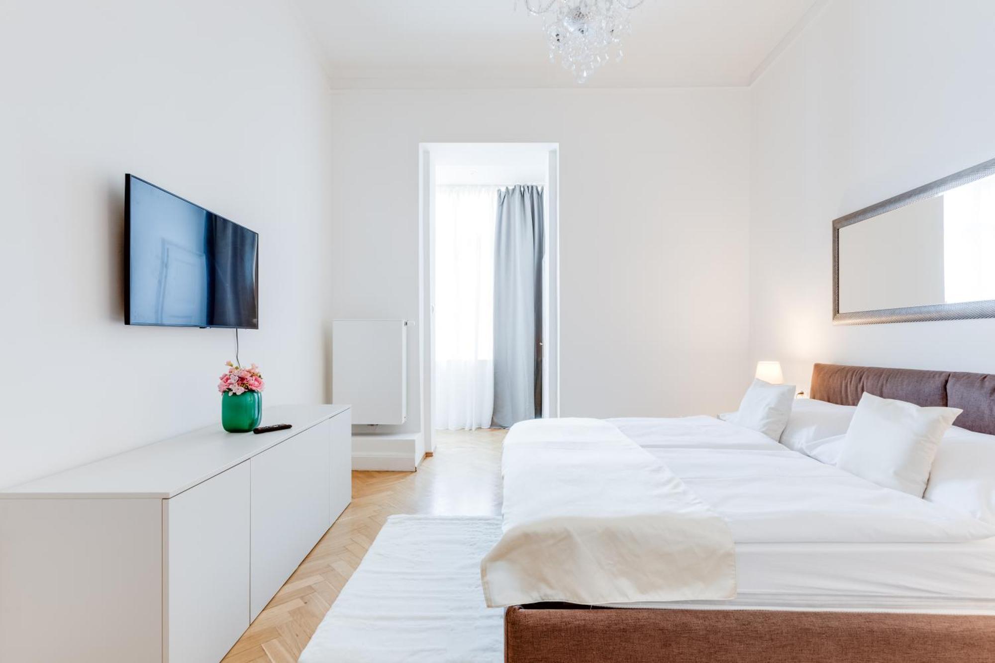 Wenceslass Square Royal Residence Apartments ปราก ภายนอก รูปภาพ